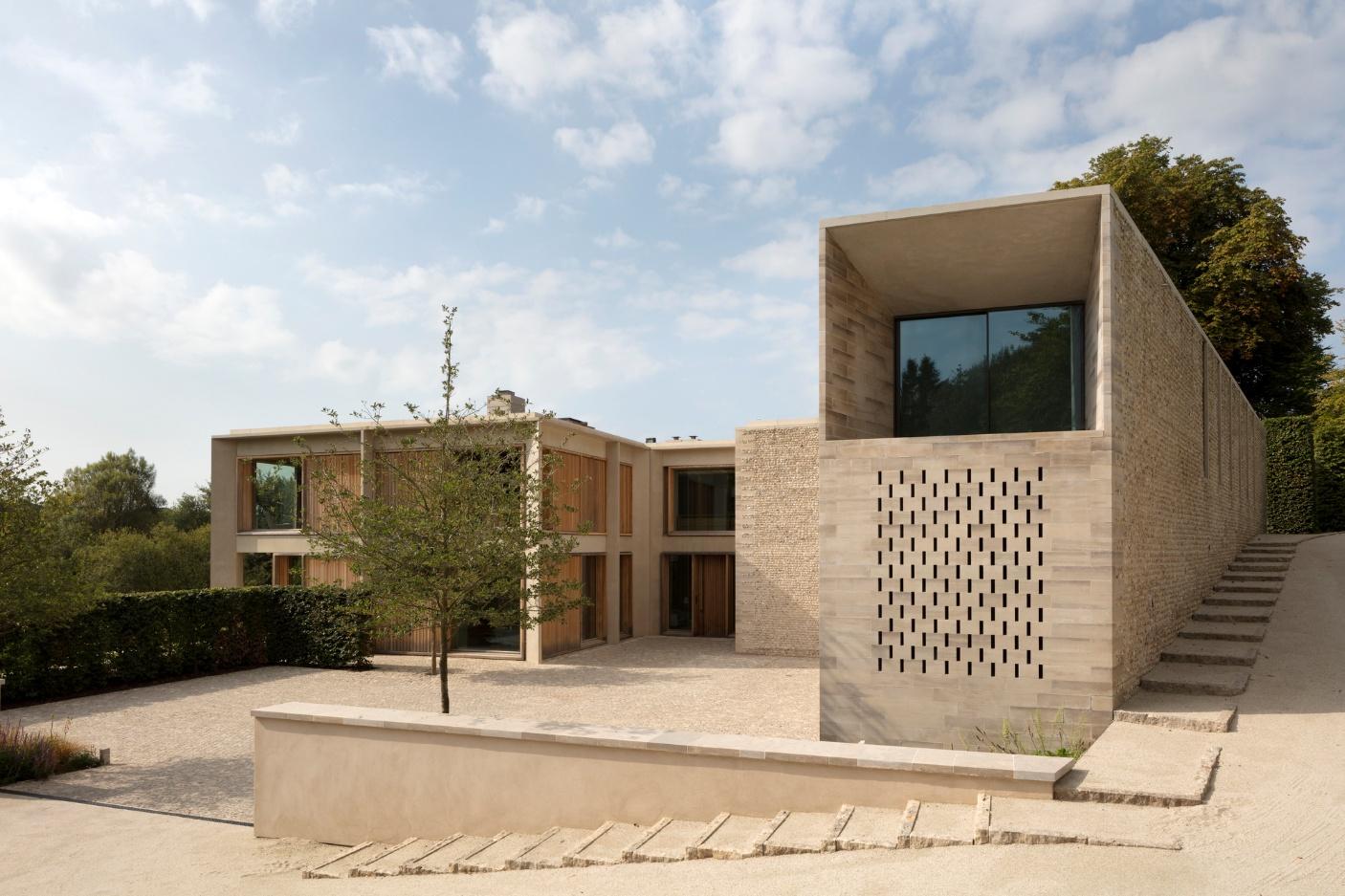 Niall McLaughlin has been named the recipient of the 2026 Royal Gold Medal for architecture-Sheet2