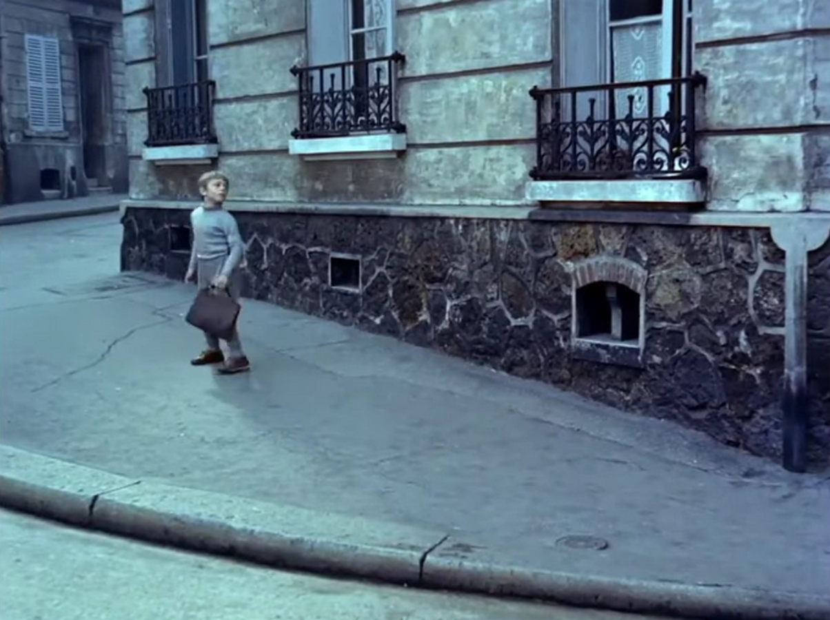 Le Ballon Rouge - Post War Paris Through a Cinematic Lens-Sheet16