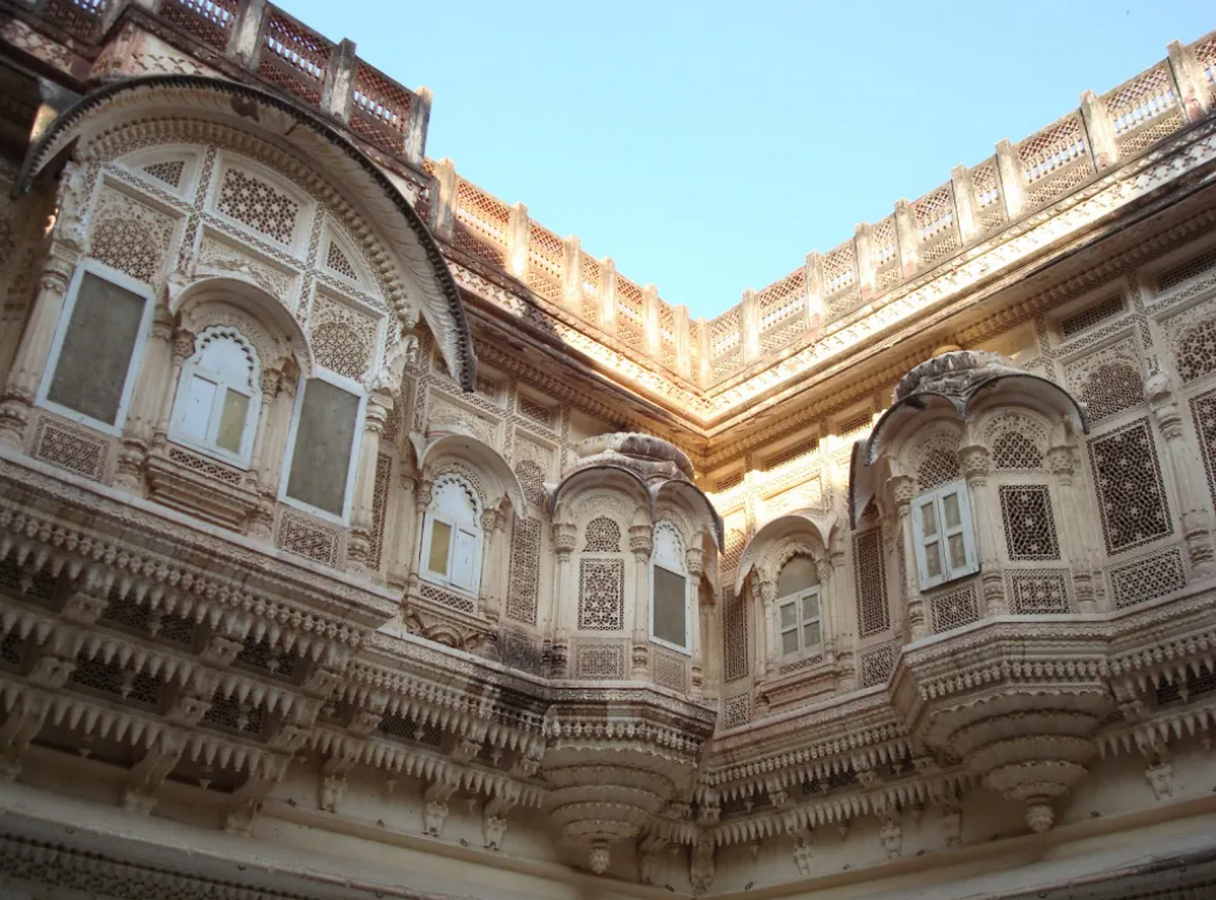 Learning from the Past Adaptive Reuse and Climate Adaptation in India-Sheet1