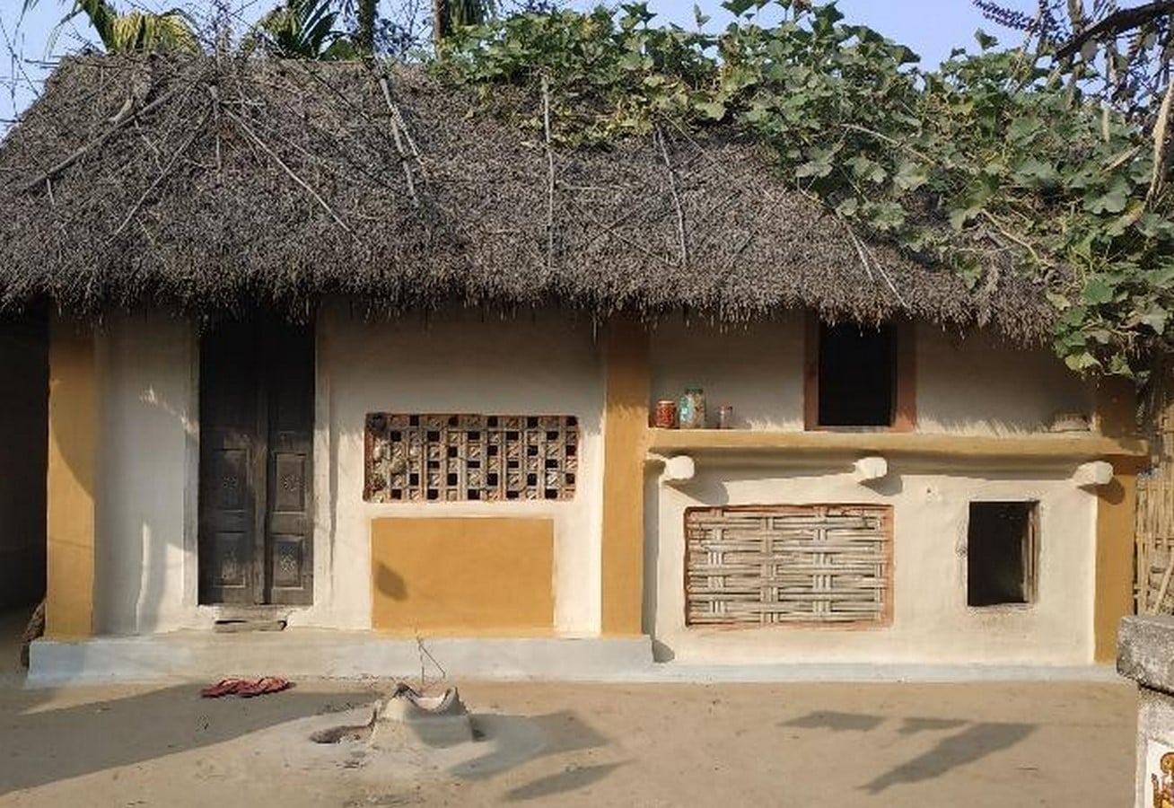 Architectural Creativity in Vernacular Design The Traditional Tharu Houses of Nepal-Sheet1