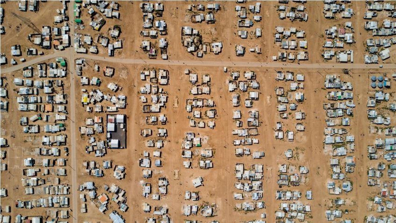 Design In Crisis When Emergency Architecture Becomes Permanent Urbanism-Sheet2