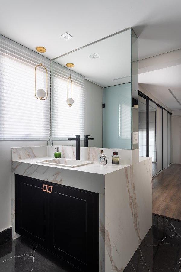 A 195m² apartment combines design by Camila Palladino-Sheet10