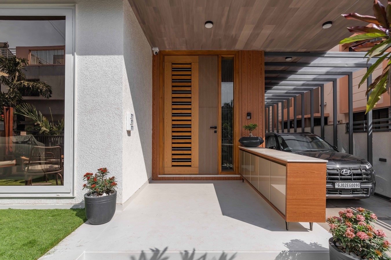 Cantilevered Cube House at Sarkhej by Prashant Parmar Architect-Sheet2
