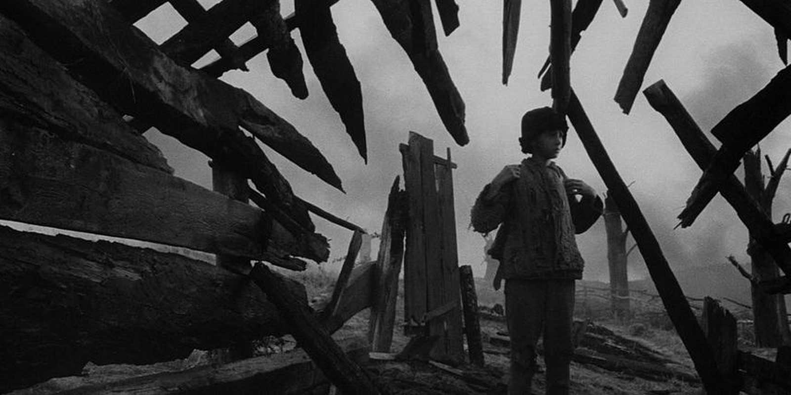 The Built Imaginary Cinematic Space as Narrative Protagonist in the Works of Tarkovsky, Ray, Lynch, and Villeneuve-Sheet3