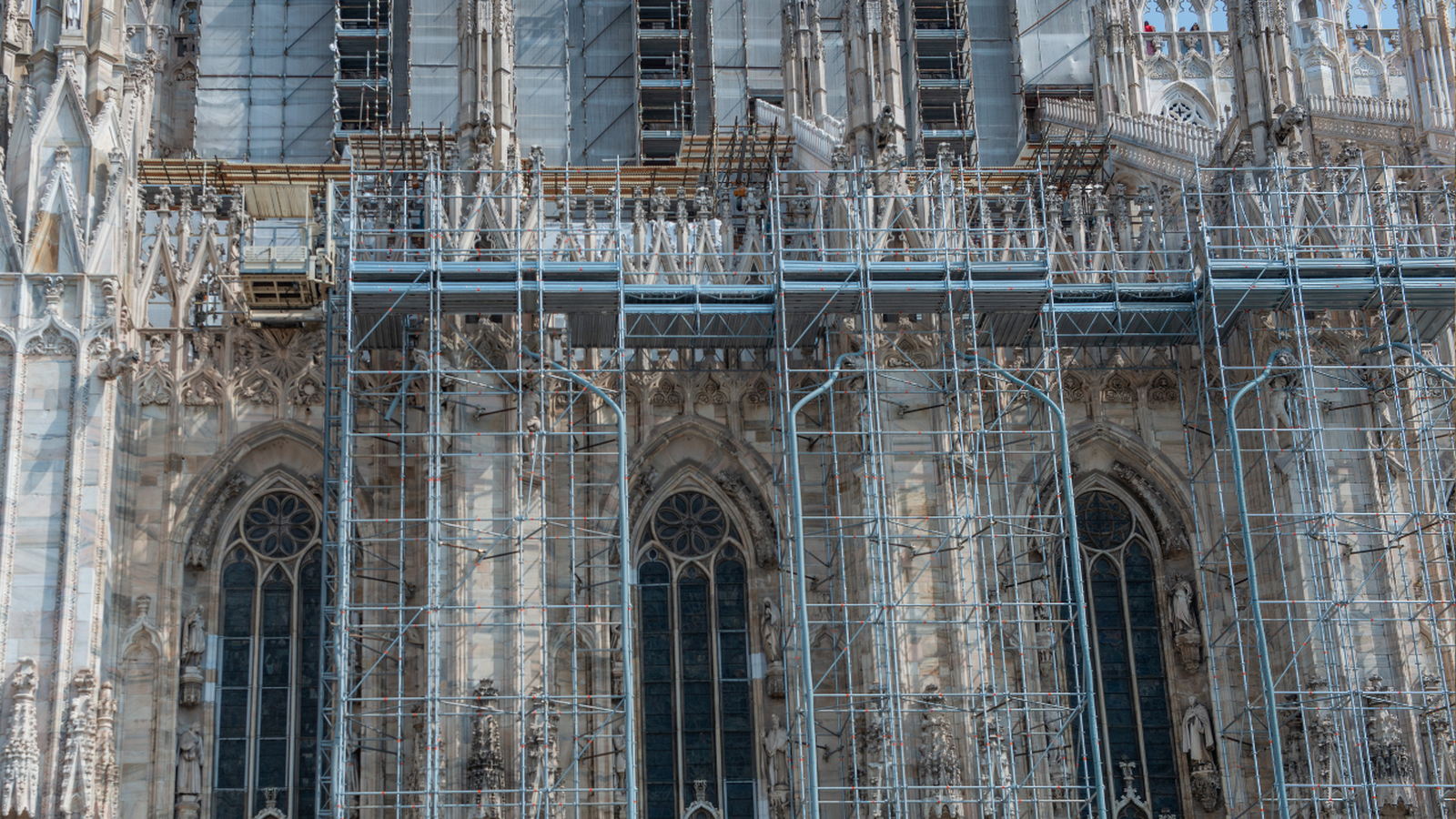 Modular scaffolding for ongoing Gothic spire completions-Sheet1