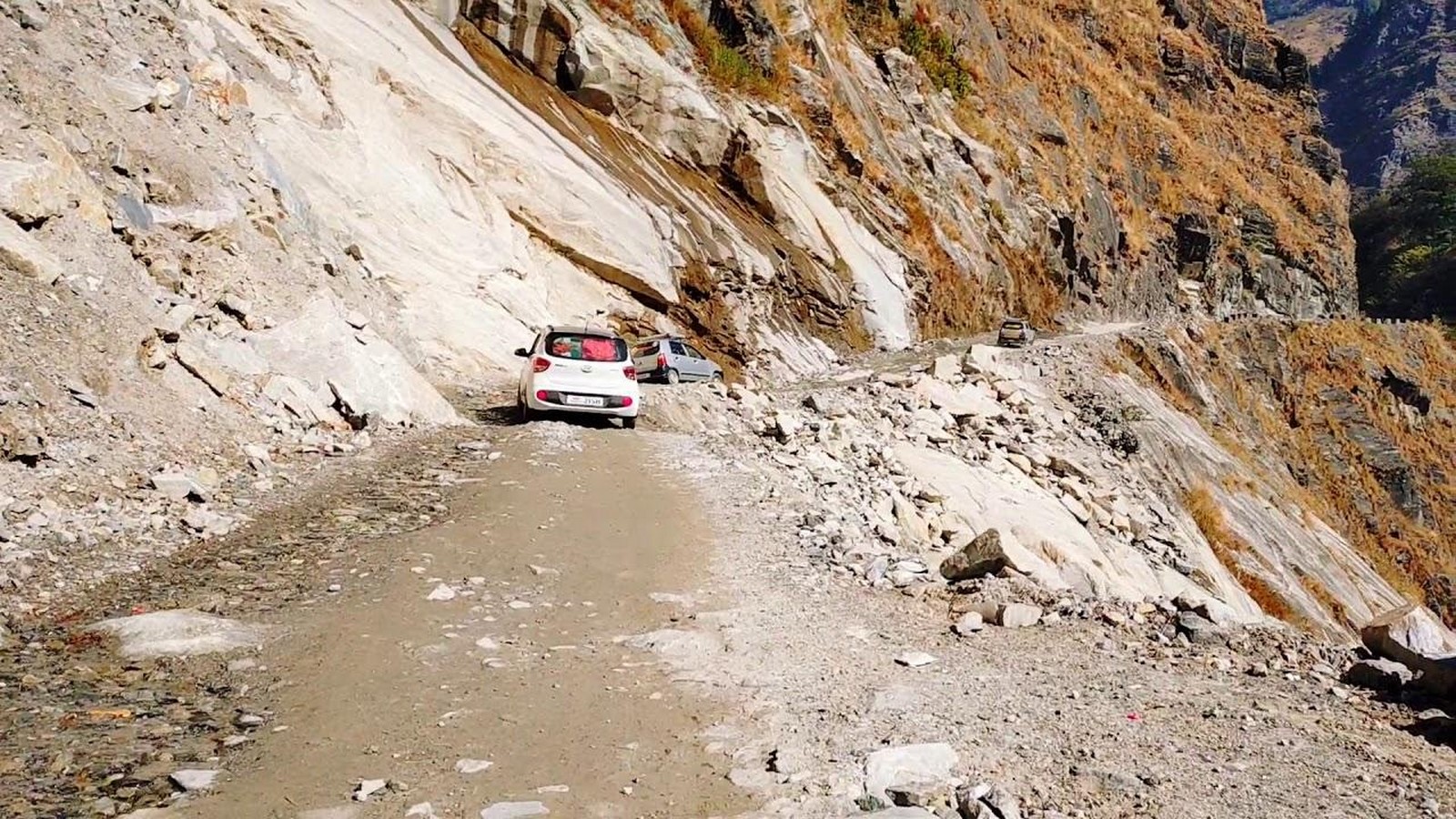 Mustang Road Negotiating Landscape and Development in the Himalayas-Sheet2