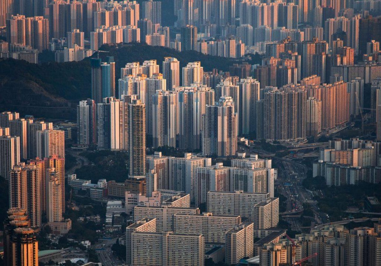 Spatial anxiety How architecture triggers stress-Sheet3
