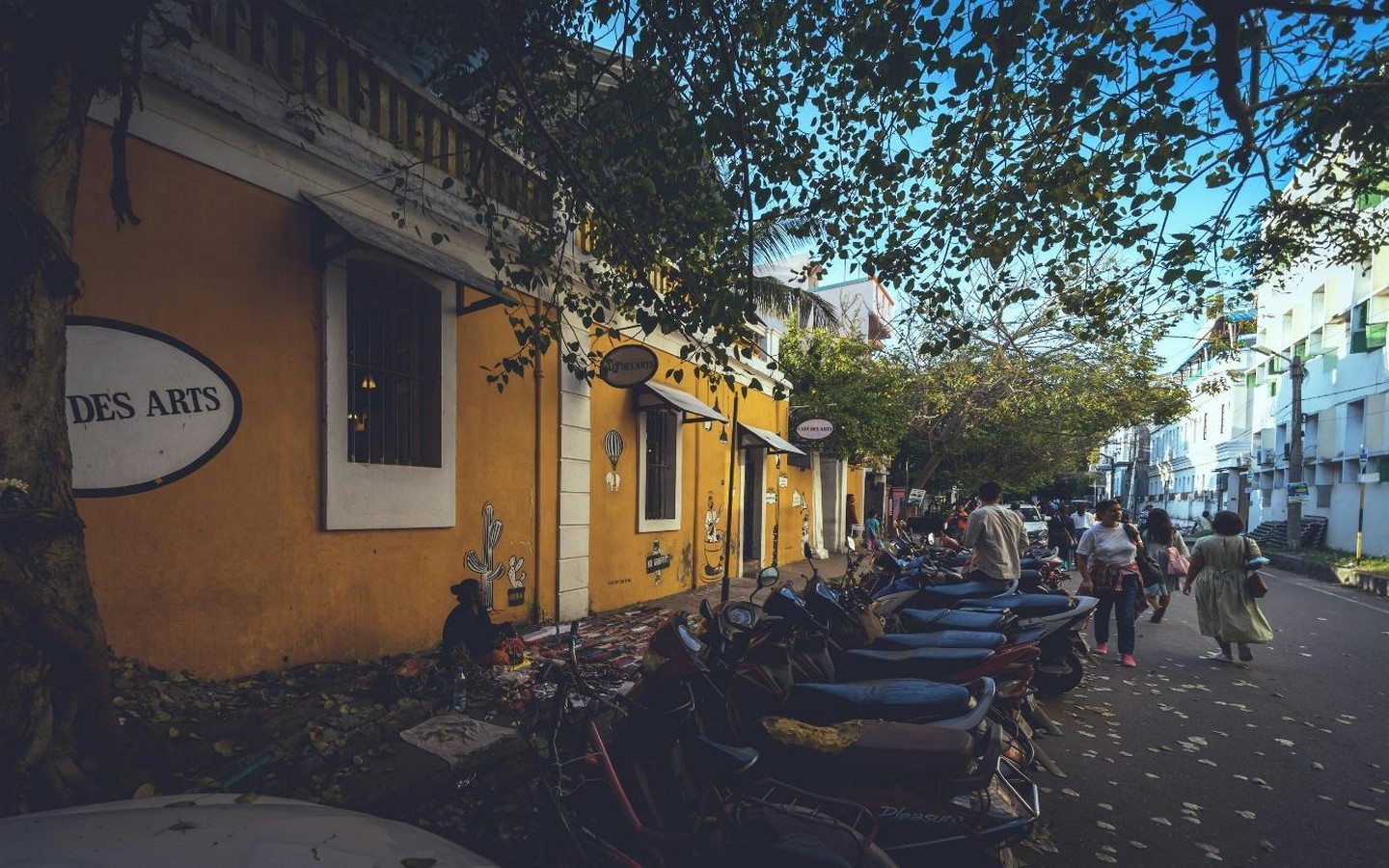 Walkable Neighbourhoods Cities Built for Vehicles, Not Humans-Sheet4