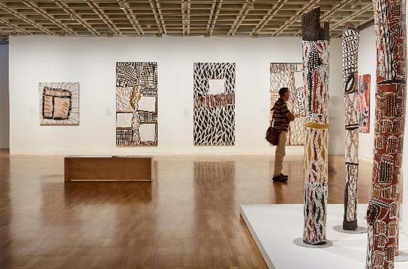 Rammed-earth galleries showcasing Aboriginal art in Australia-Sheet5