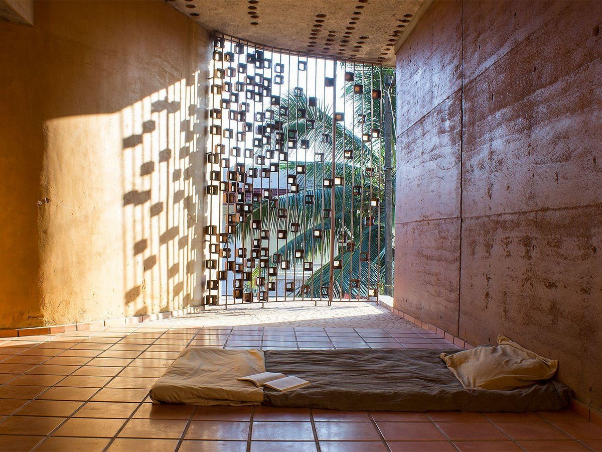 Living with Matter Phenomenology, Materiality, and the Temporality of Architectural Experience-Sheet2
