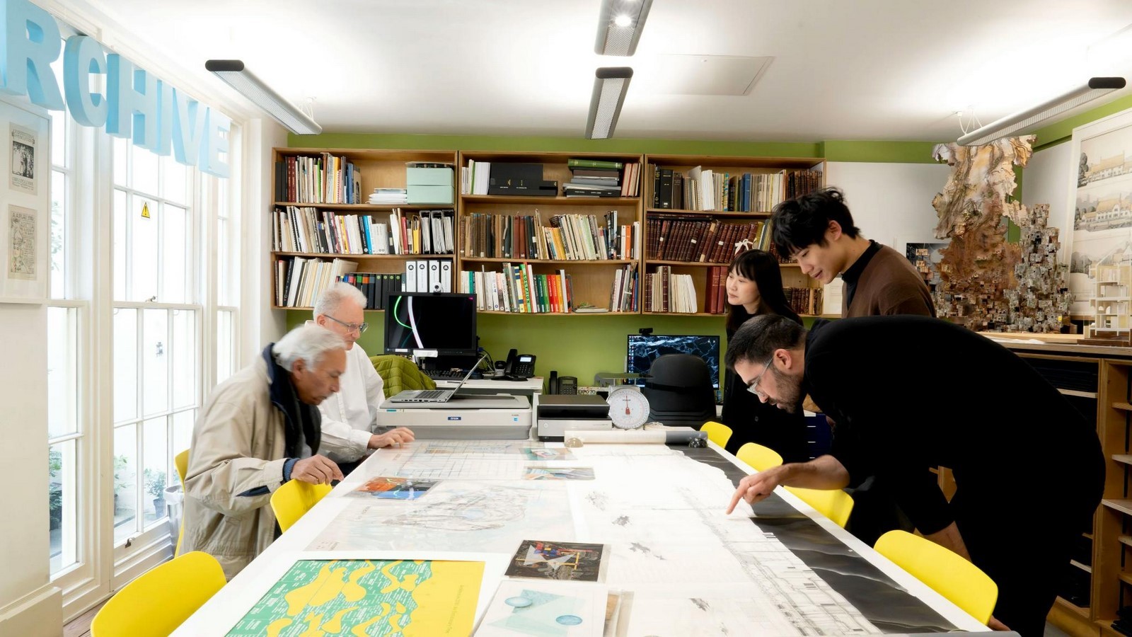 Order vs Disorder The Impact of Studio Environments on Creative Thinking-Sheet3