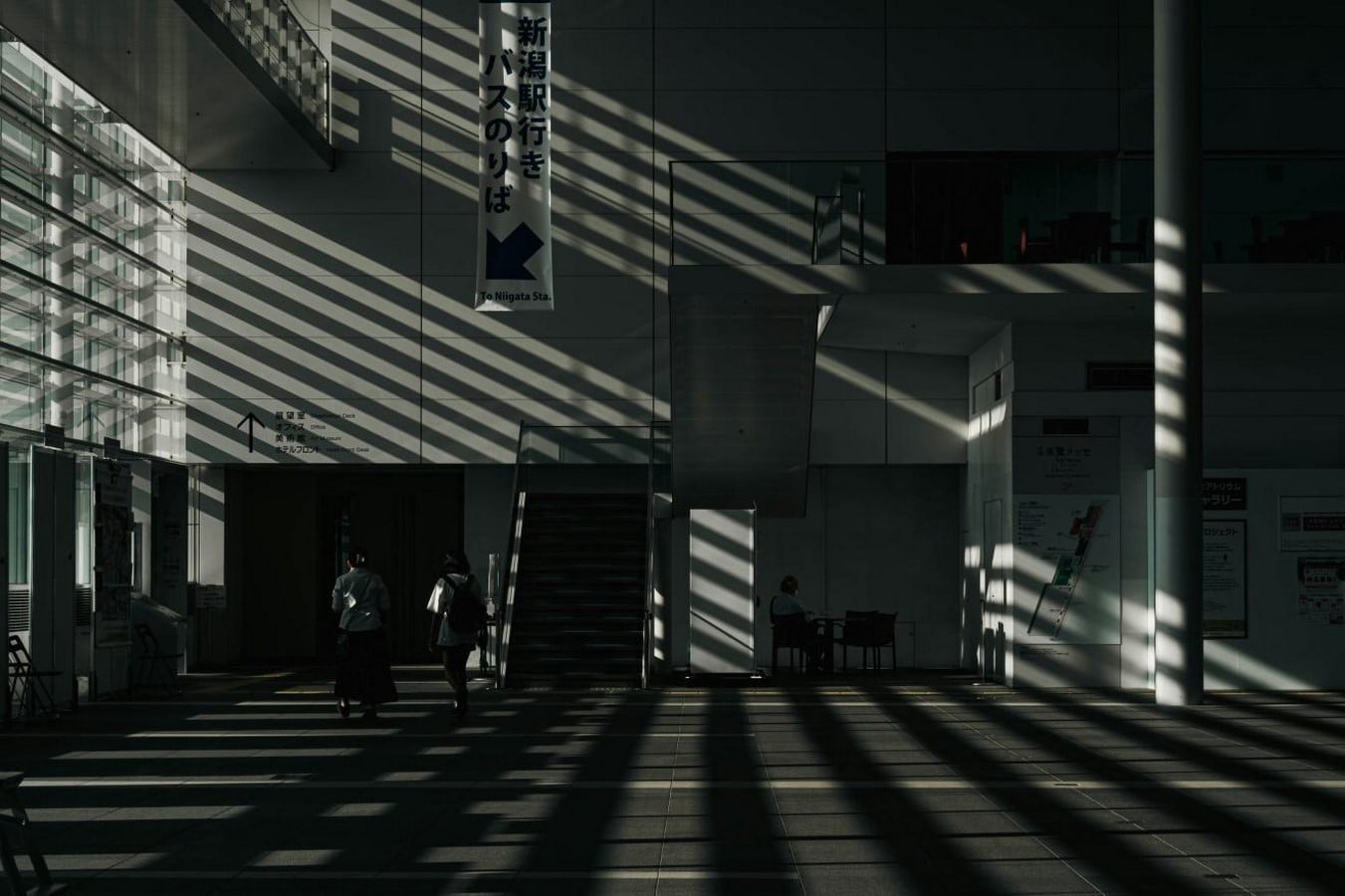 Light, Colour, Shadow Crafting Emotional Atmospheres in Design-Sheet1