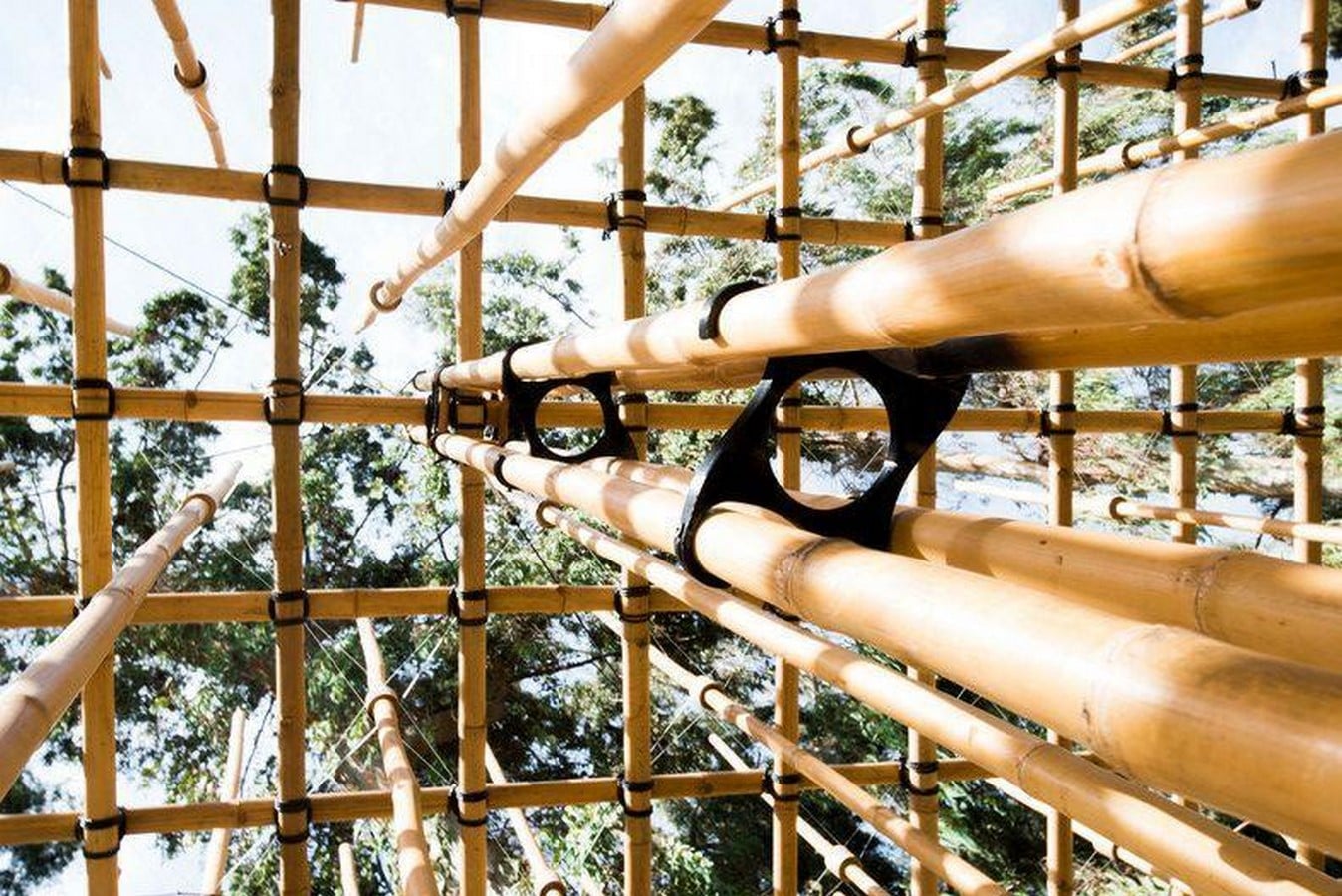 Hybrid Technology Blending Vernacular Traditions with Modern Architecture-Sheet1