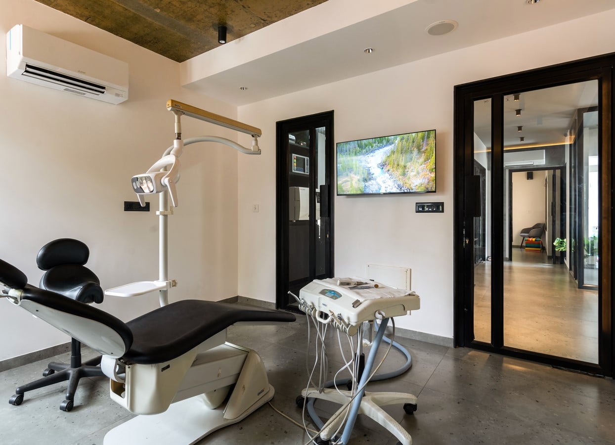 Dr. Reuben's Clinic by Feel and Bari-Sheet10