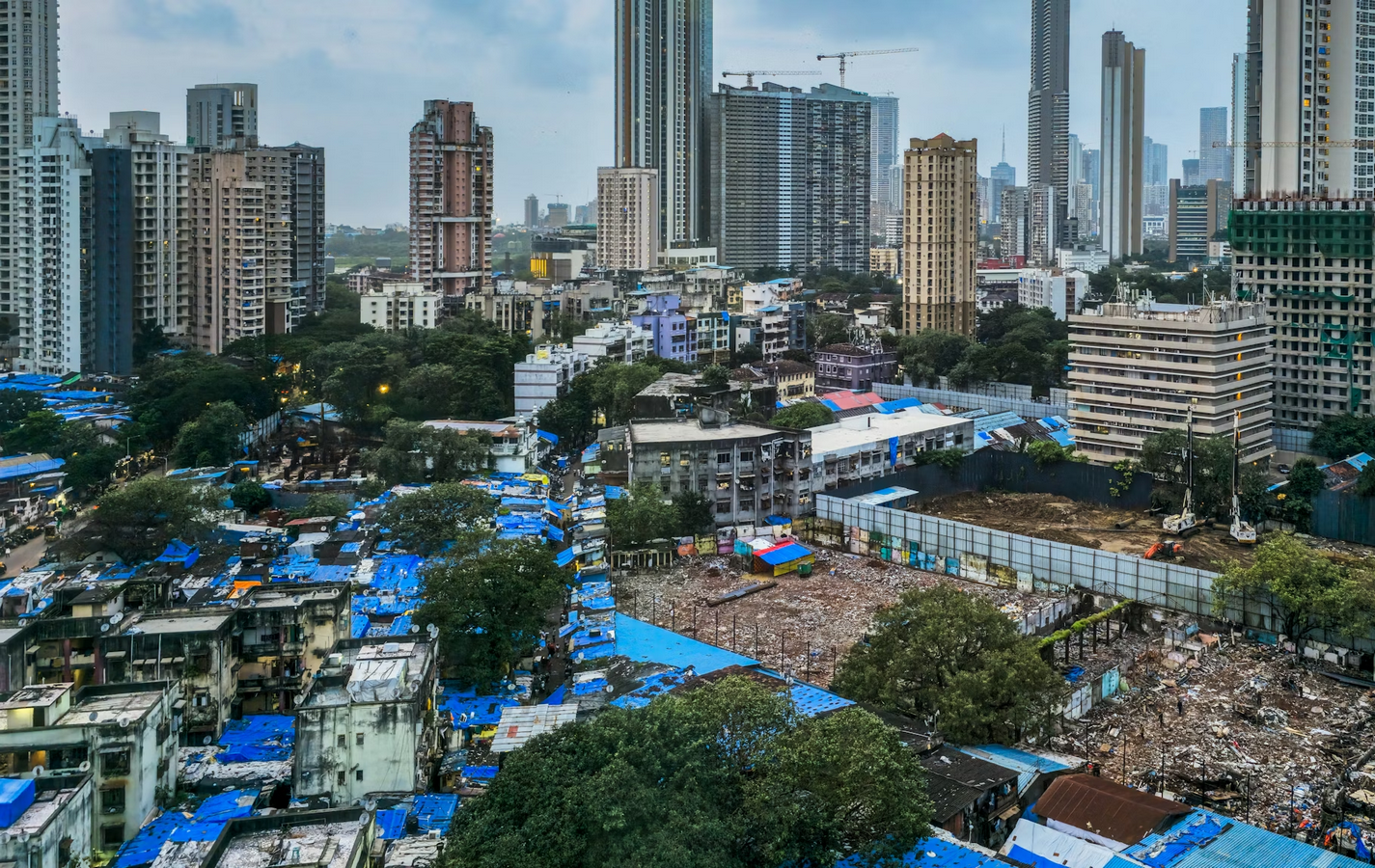 Why Small Towns Offer Better Urban Lessons Than Megacities-Sheet3