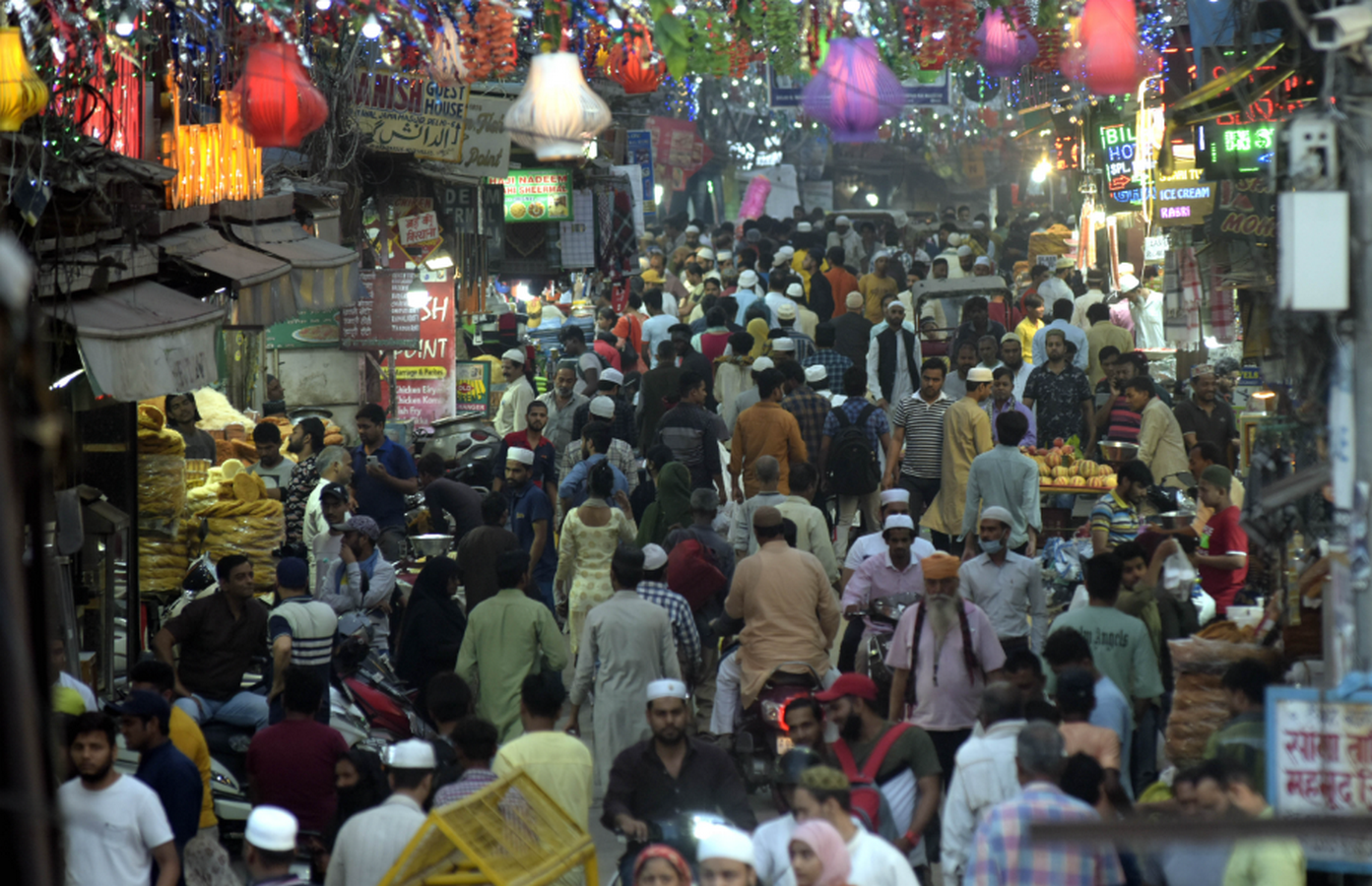 Night Markets and the Temporal Architecture of Street Life-Sheet3