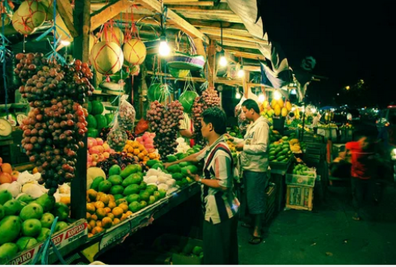 Night Markets and the Temporal Architecture of Street Life-Sheet4