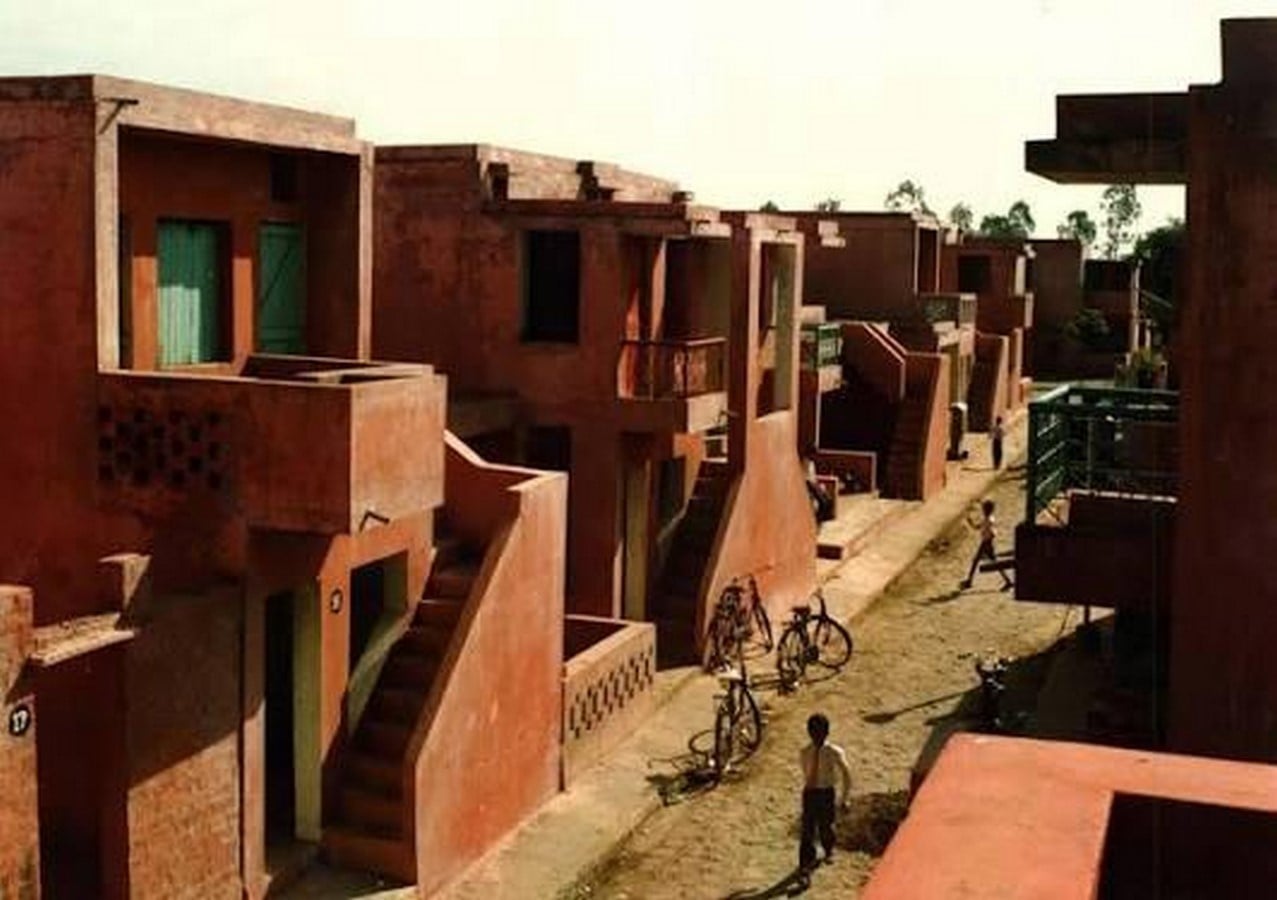 Political Dimension of Architecture and Activism Through Design-Sheet3