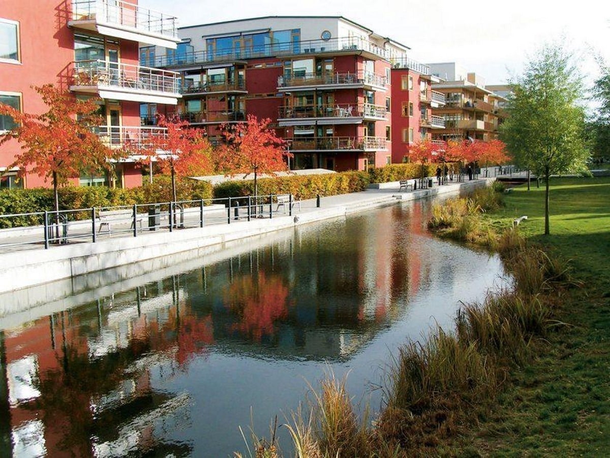Streets That Feed the Grid Net-zero energy neighbourhoods in Scandinavian suburbs-Sheet2