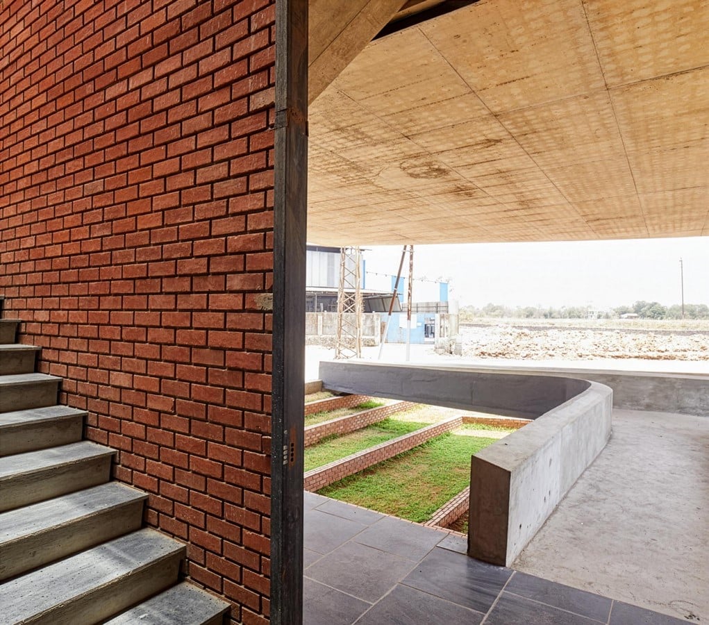 Concrete Void by Sameep Padora & Associates-Sheet8