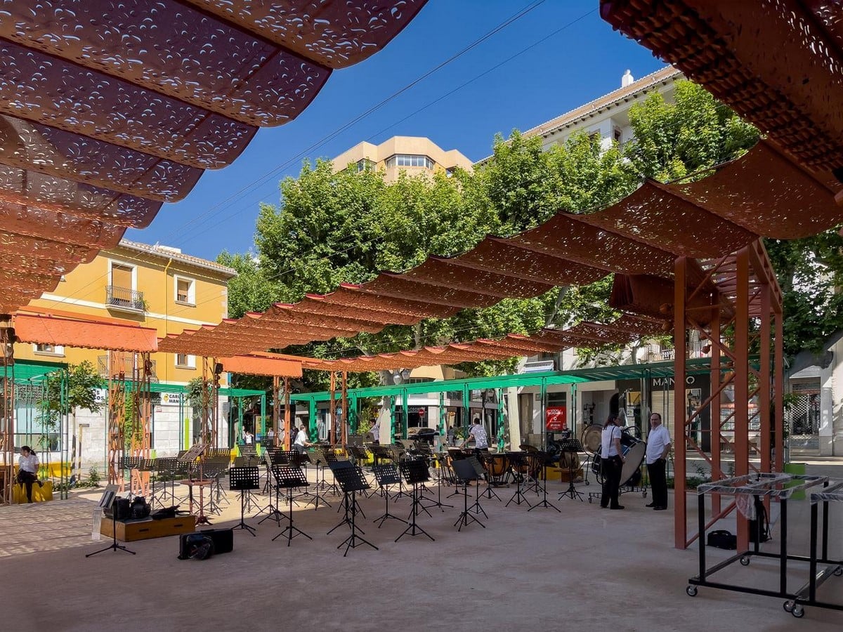The Forgotten Architecture of Shade: From Living Canopies to Air-Conditioned Cities Relearning Nature’s Wisdom for a Warming World-Sheet6