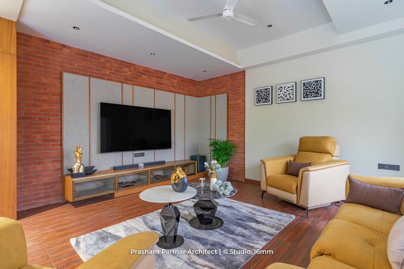 Bungalow at Satyagrah Chhavani by Prashant Parmar Architect-Sheet15