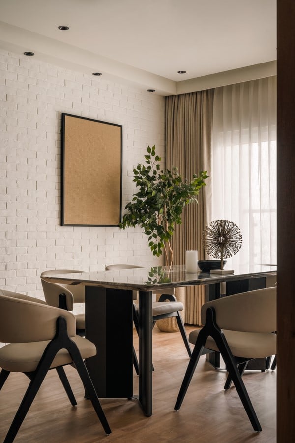 A Minimal Urban Nest by Diksuchi Design Studio-Sheet6