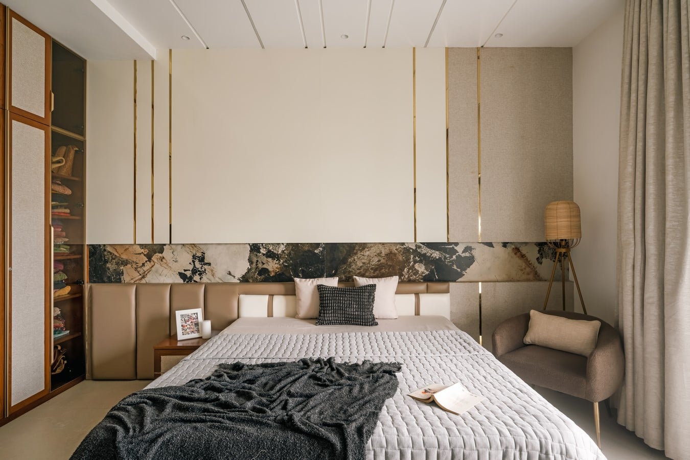 A Spacious Family Home Beyond Its Footprint by Diksuchi Design Studio-Sheet6