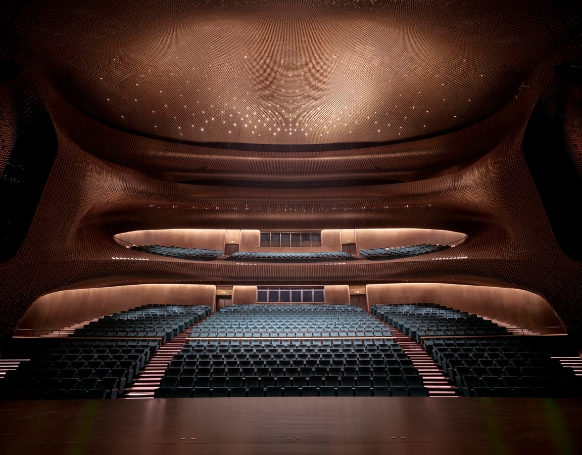 Songshan Lake Exhibition and Performance Centre by ZHA-Sheet1