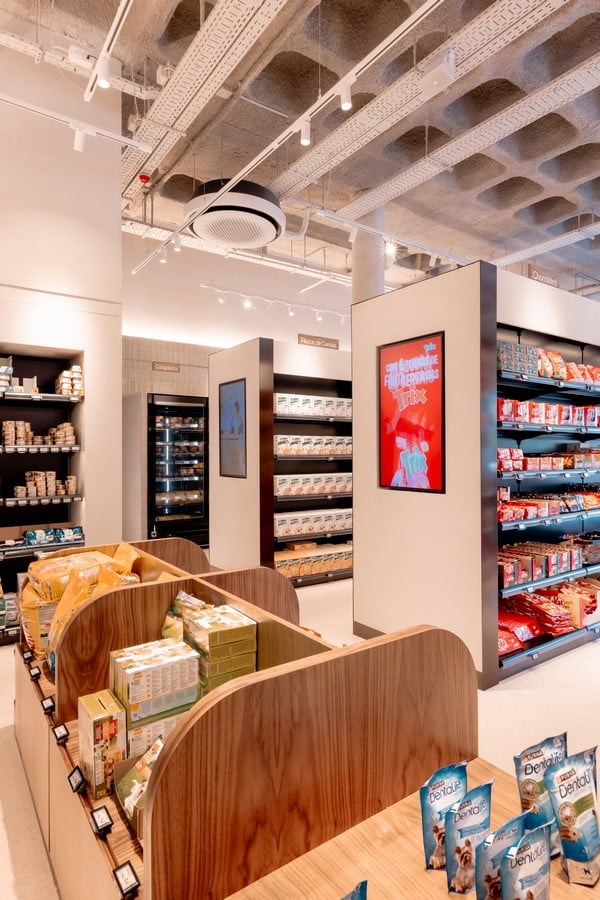 Nestlé The Good Store by Contacto Atlântico-Sheet6