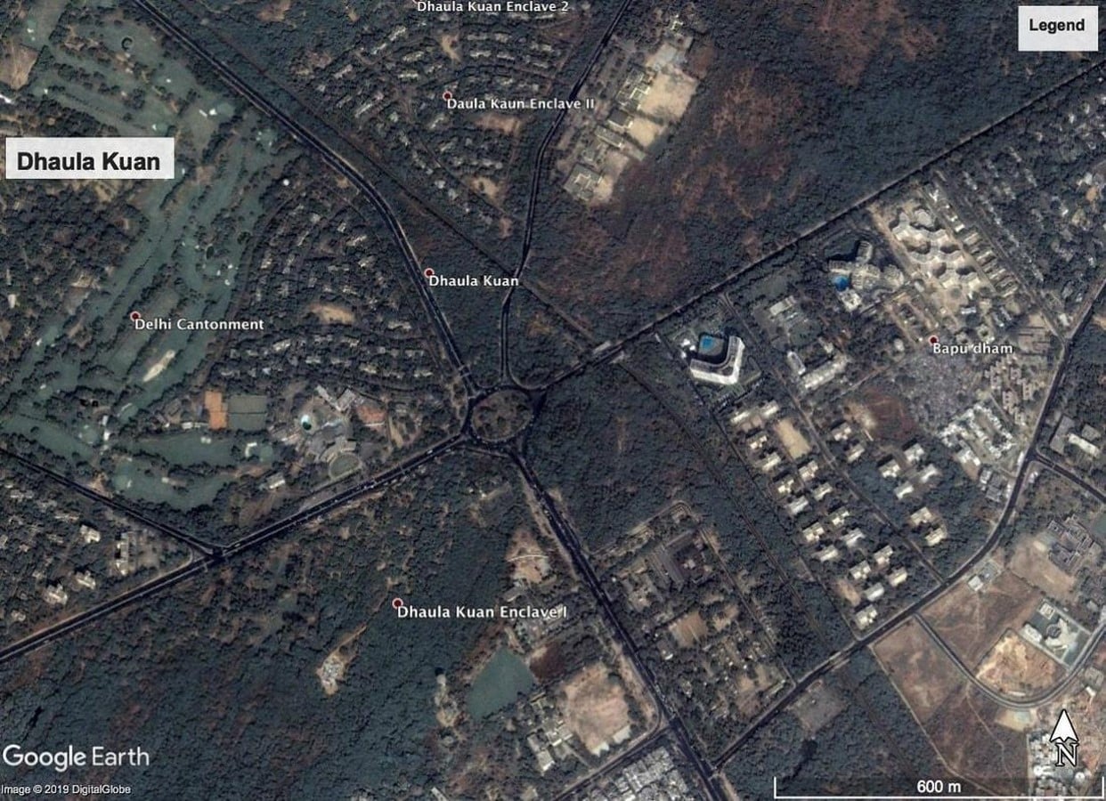 Military Urbanism Cantonments and the Indian City-Sheet5
