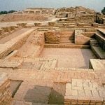 How a City Pool Becomes a Symbol of Public Life and Status -Sheet2