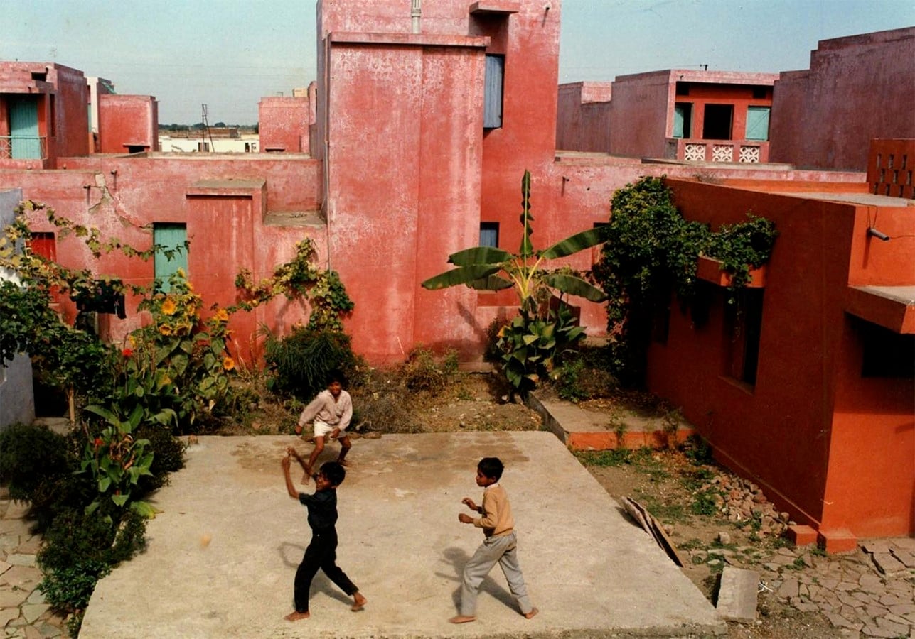 Shared Courtyards and the Architecture of Negotiated Living-Sheet5