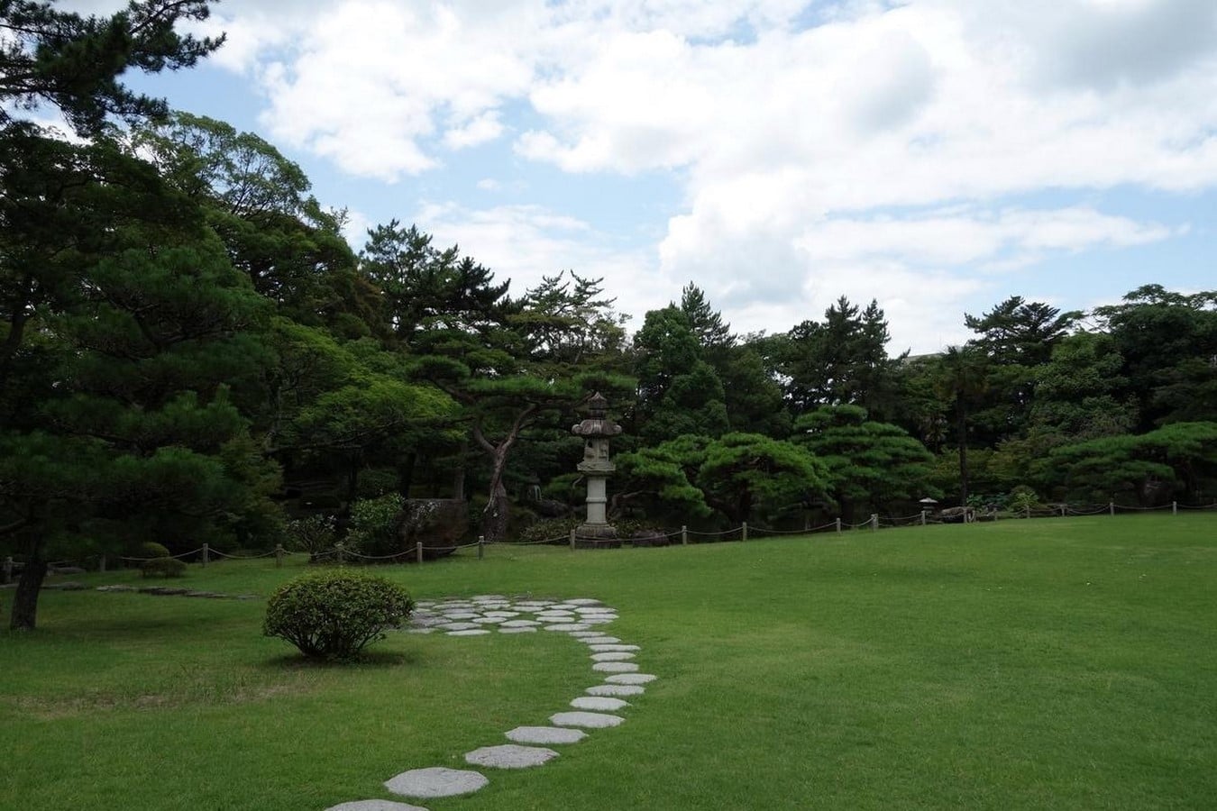 An architectural review of The Handmaiden-Sheet7