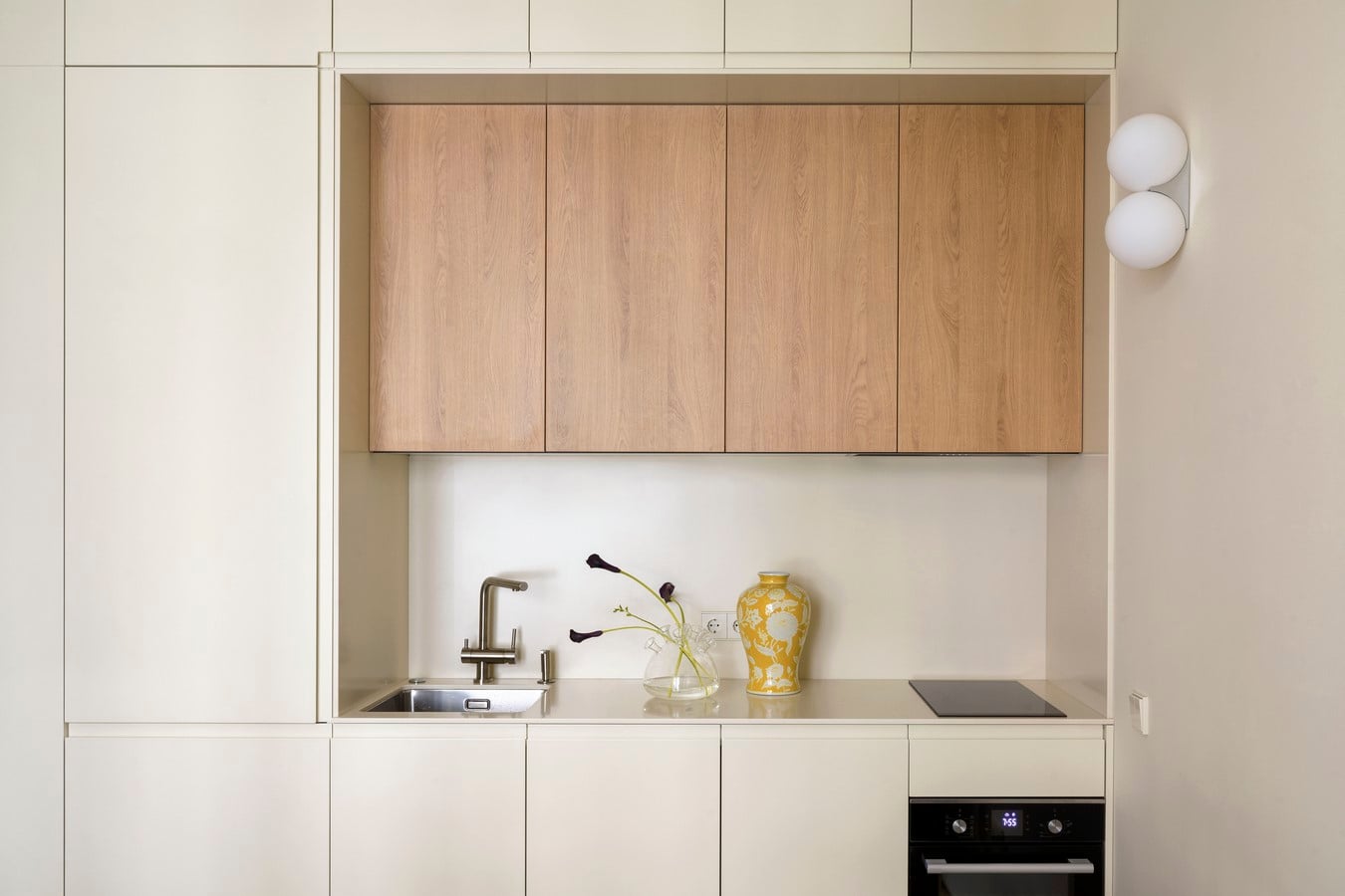 28 m² Studio Apartment in Moscow by Danilia Khutbeeva-Sheet3