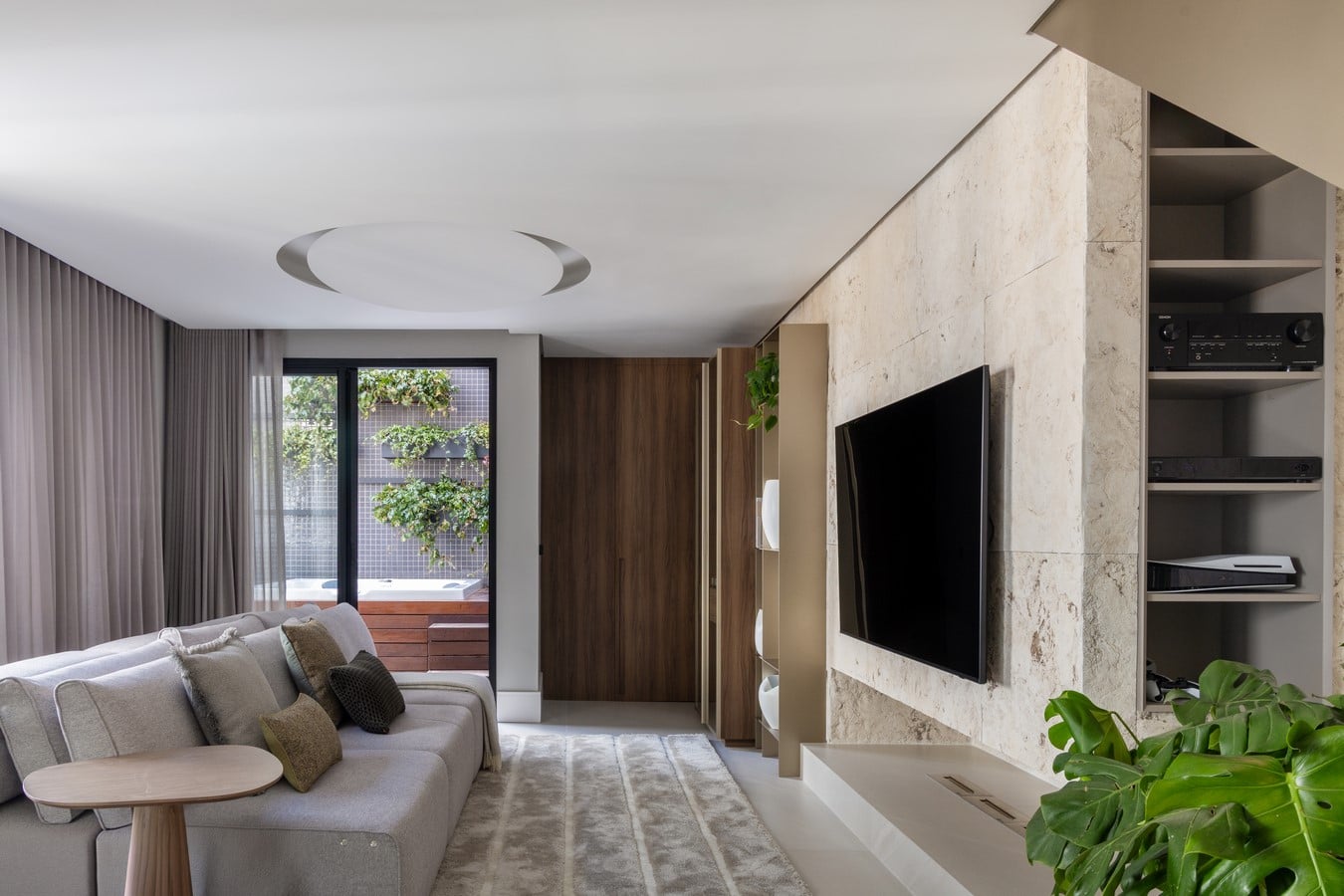 Apartment Klimt by Studio Volarque-Sheet1