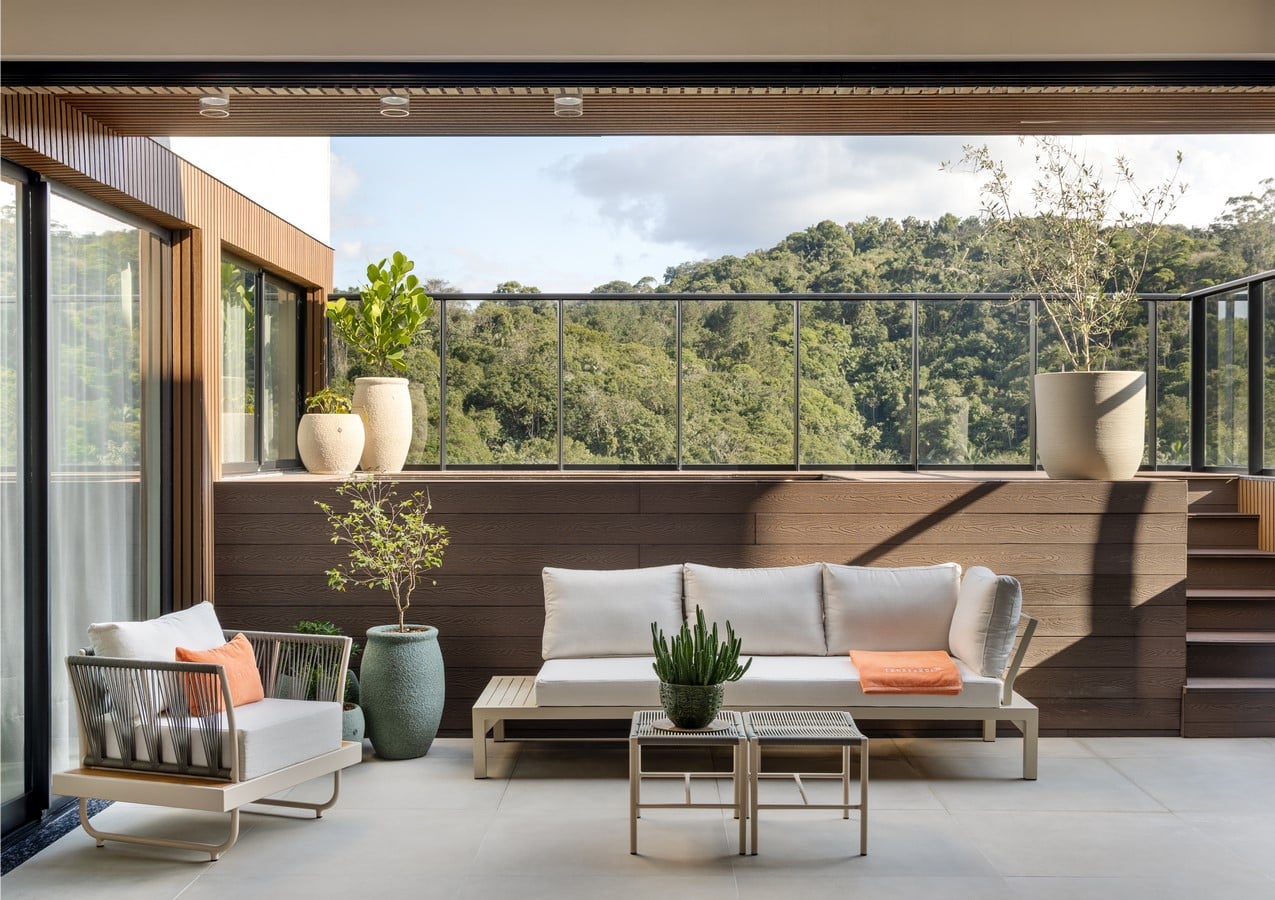 Blumenau Apartment by Paulo Spessatto-Sheet5