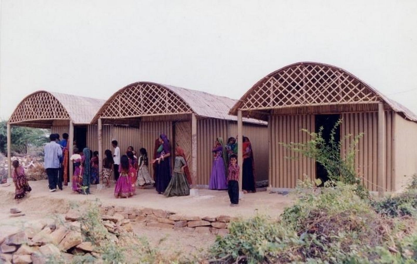 From Disaster Relief to Long-Term Habitat Rethinking Temporary Architecture-Sheet2