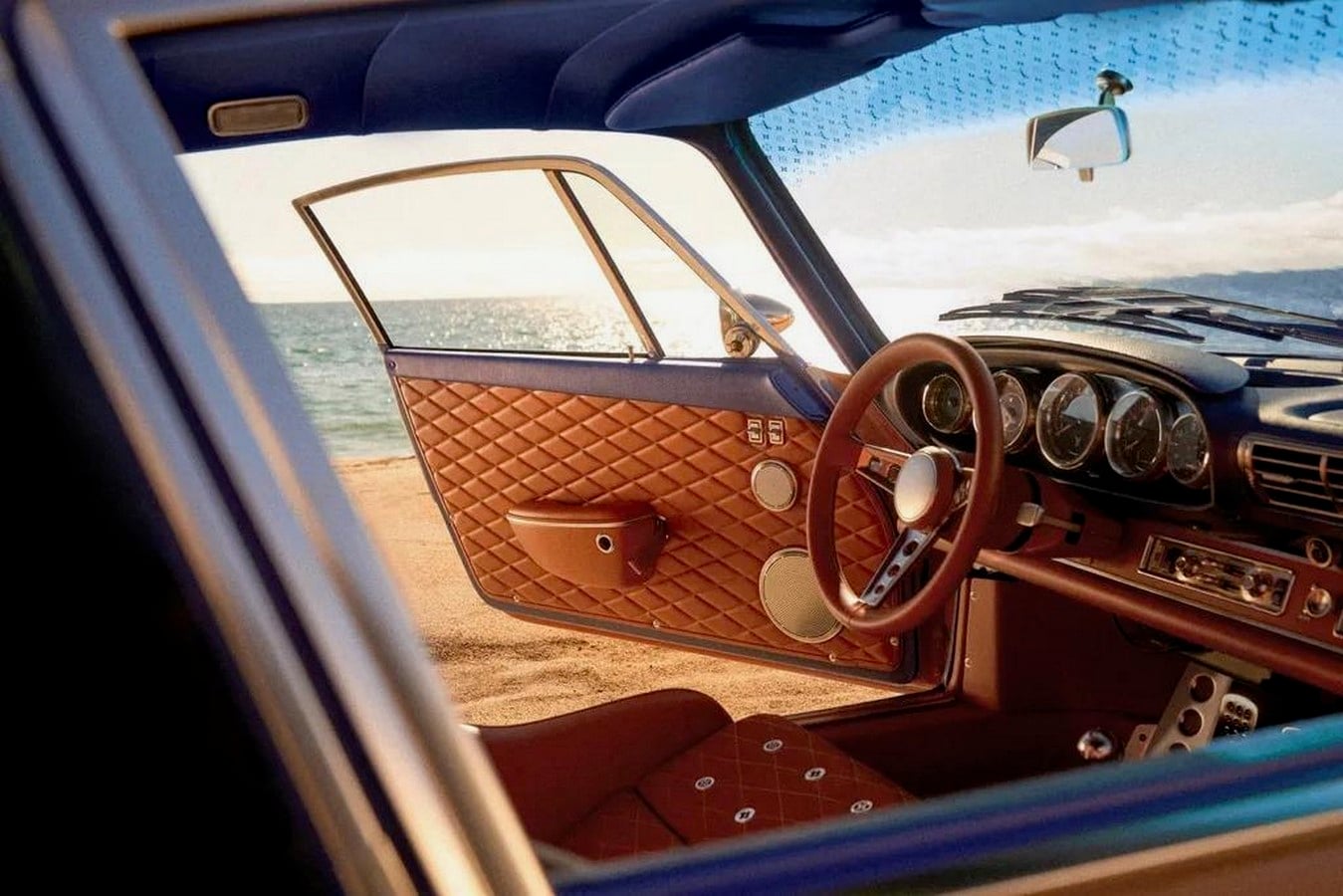 The Porsche 911 Gets a Louis Vuitton and Singer Makeover-Sheet4