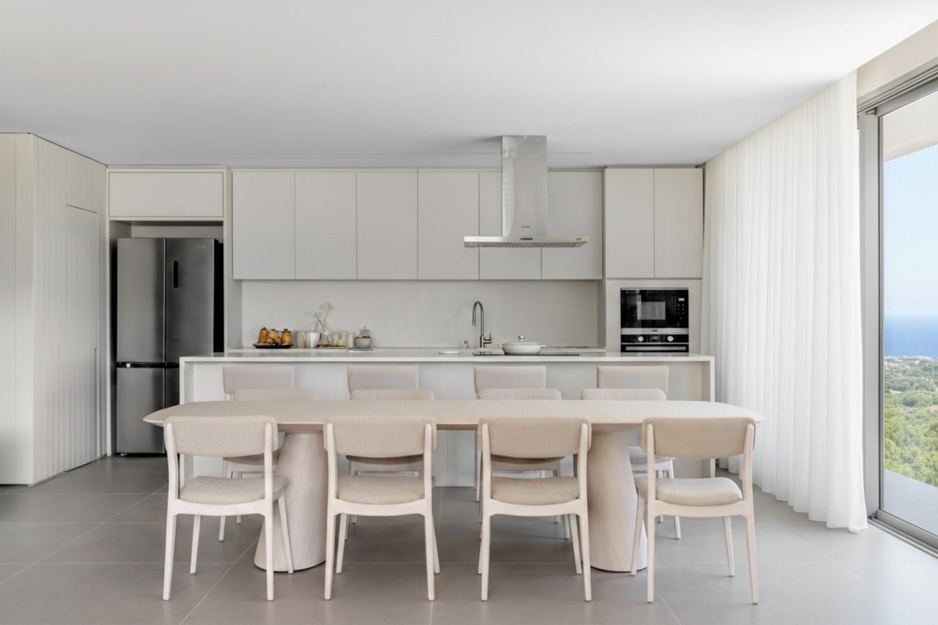 Contemporary Coastal Apartment in Brazil by Mariana Maisonnave Arquitetura-Sheet2