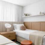 Praia Mansa Seaside Apartment by Caroline Andrusko Arquitetos-Sheet7