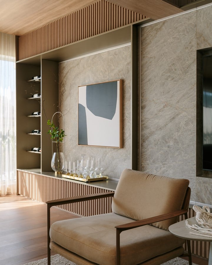 Hipica Apartment by Paula Aveiro Arquitetos-Sheet9